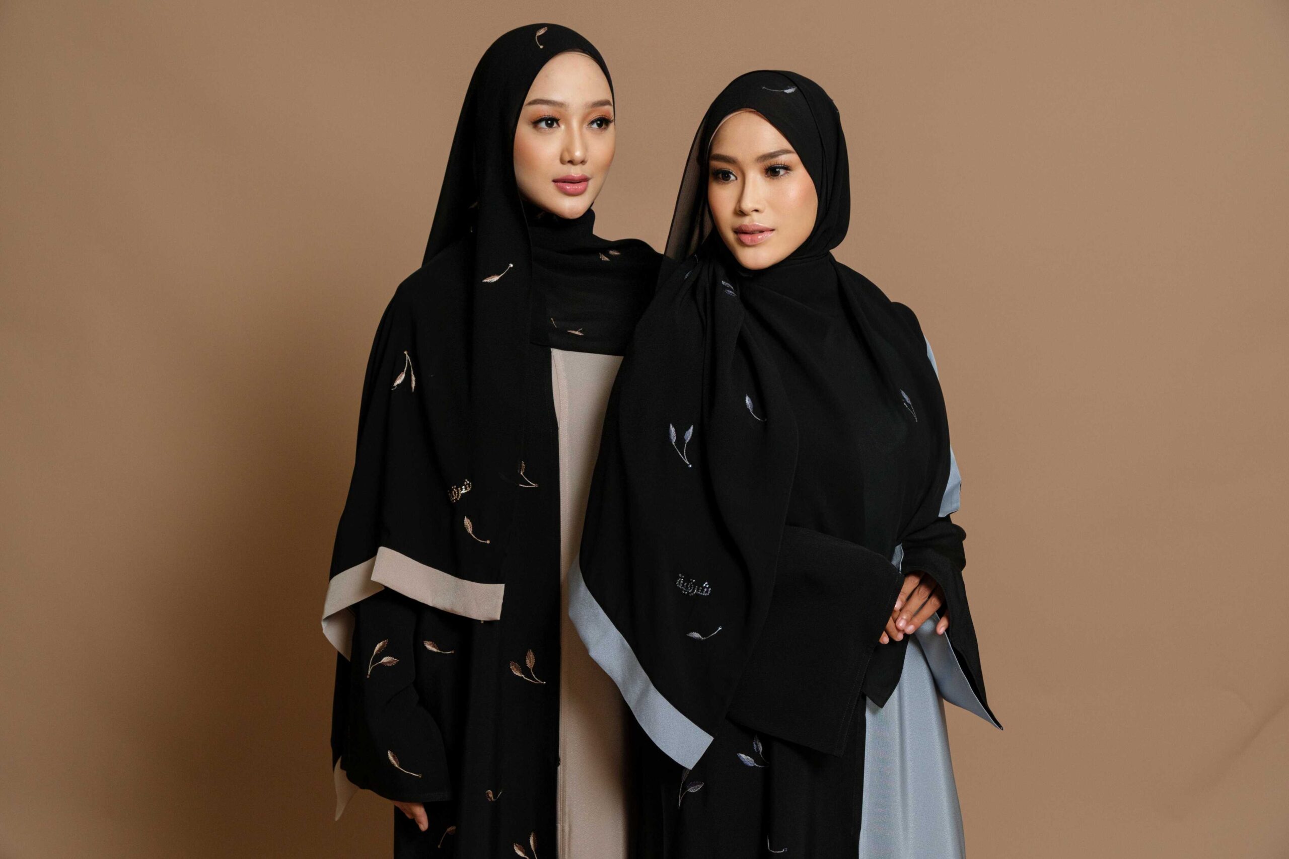 SHARQIAA Abaya Two Tones