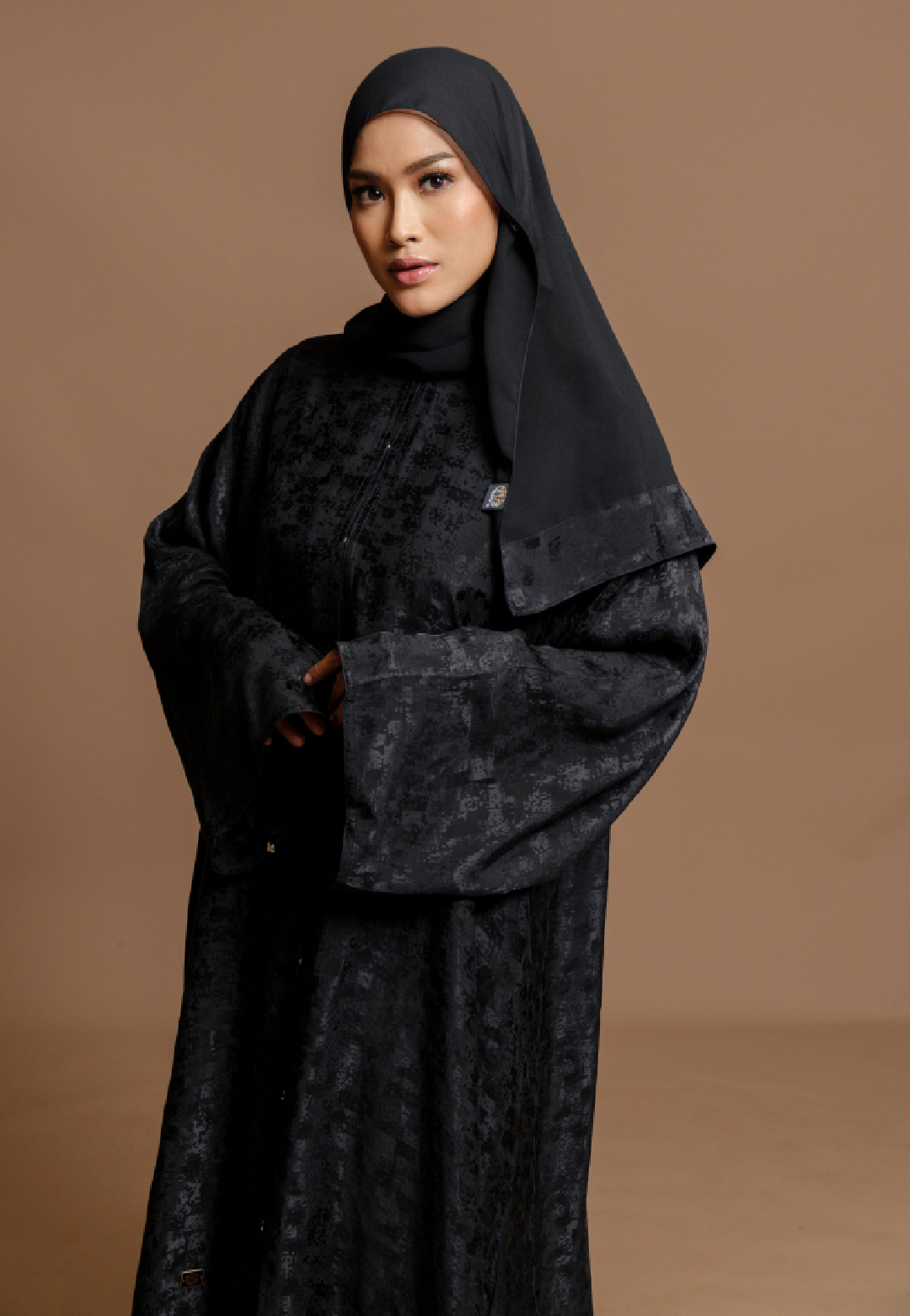 SHARQIAA Trend Abaya - Image 4