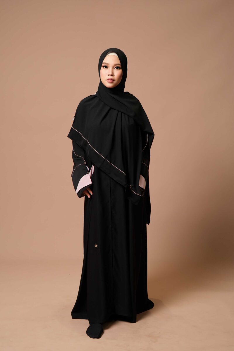 SHARQIAA Crepee Abaya Lines - Image 4