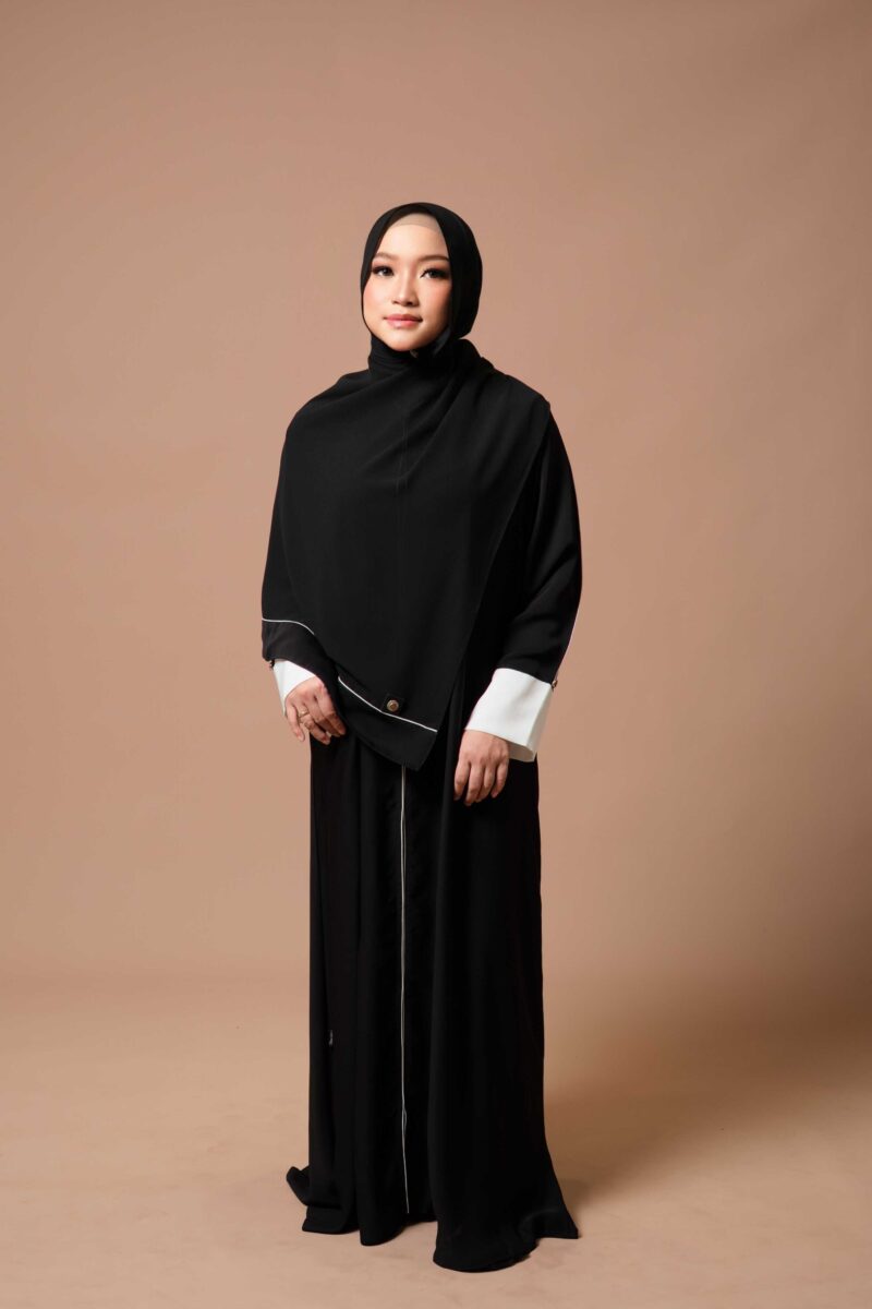 SHARQIAA Crepee Abaya Combination - Image 5