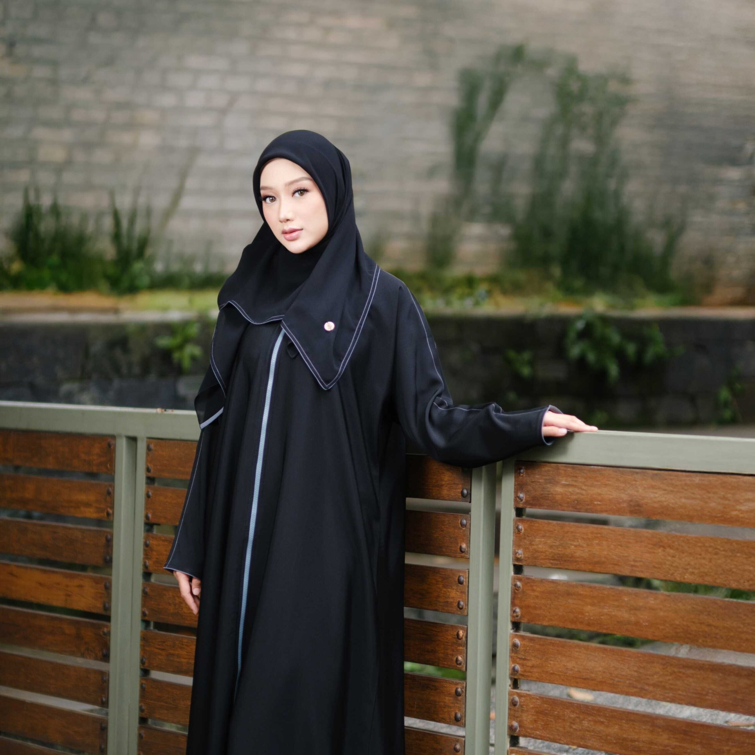 SHARQIAA Tarkibat Abaya - Image 4