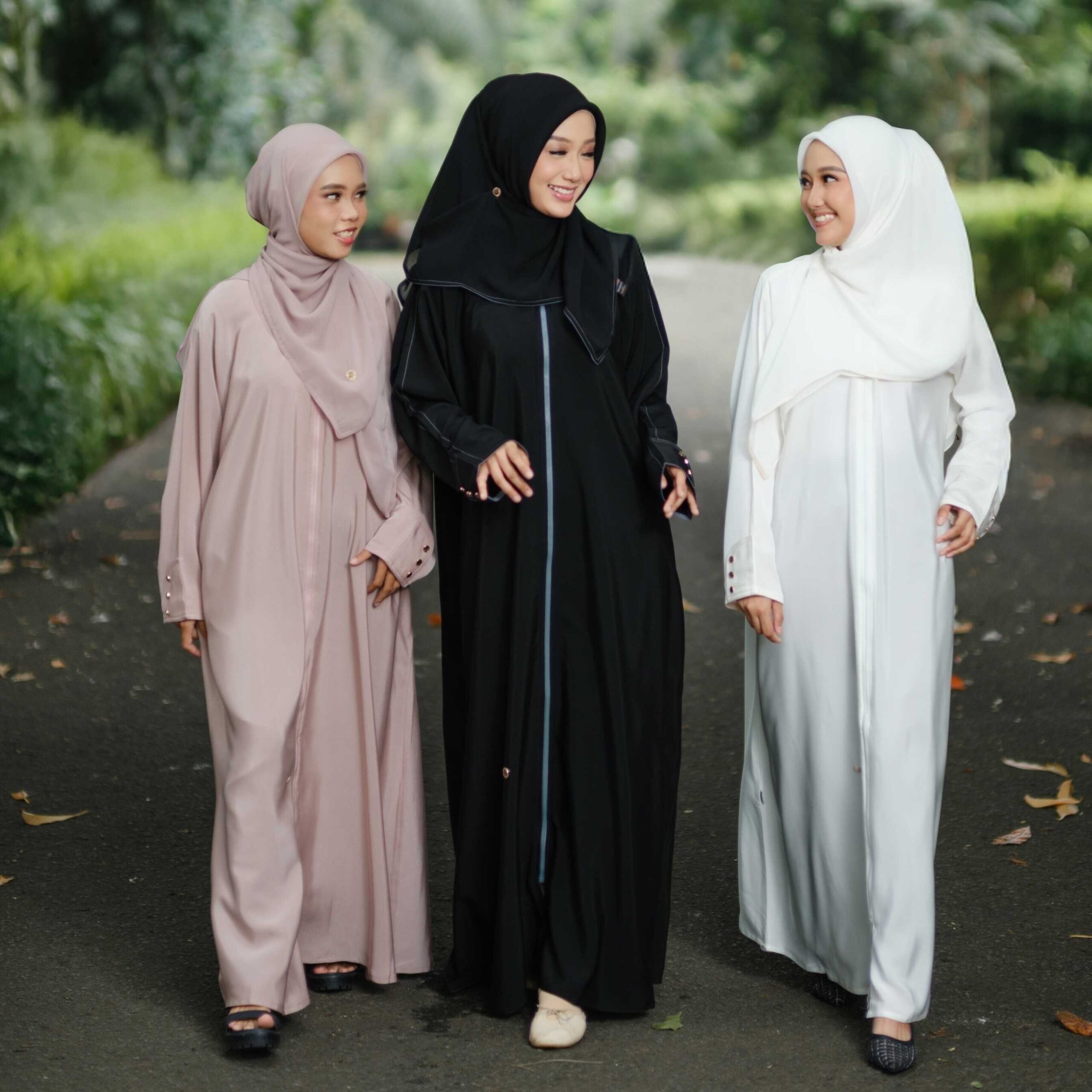 SHARQIAA Tarkibat Abaya